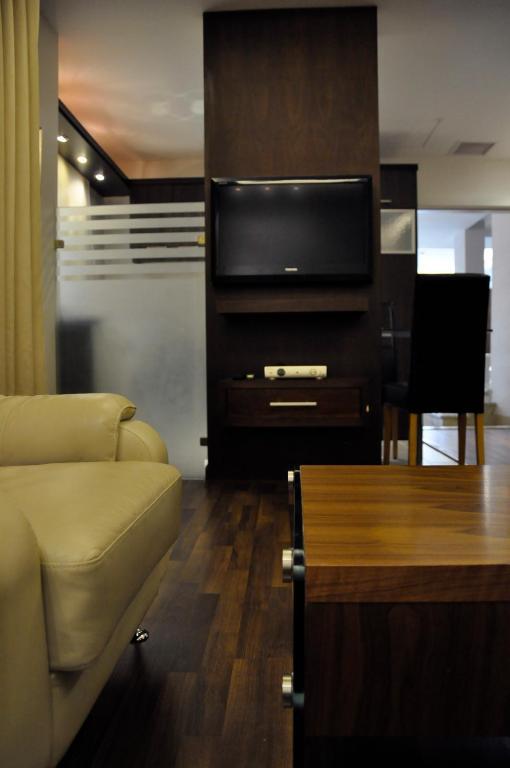 Granada Suites Hotel Amman Kamer foto
